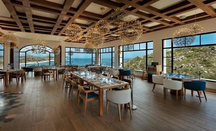 Luxurious Suites With Private Balconies, Vista Encantada Resort, Spa & Retreat Cabo San Lucas Aparthotel